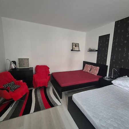 شقة Zorka Apartman كيستاي المظهر الخارجي الصورة